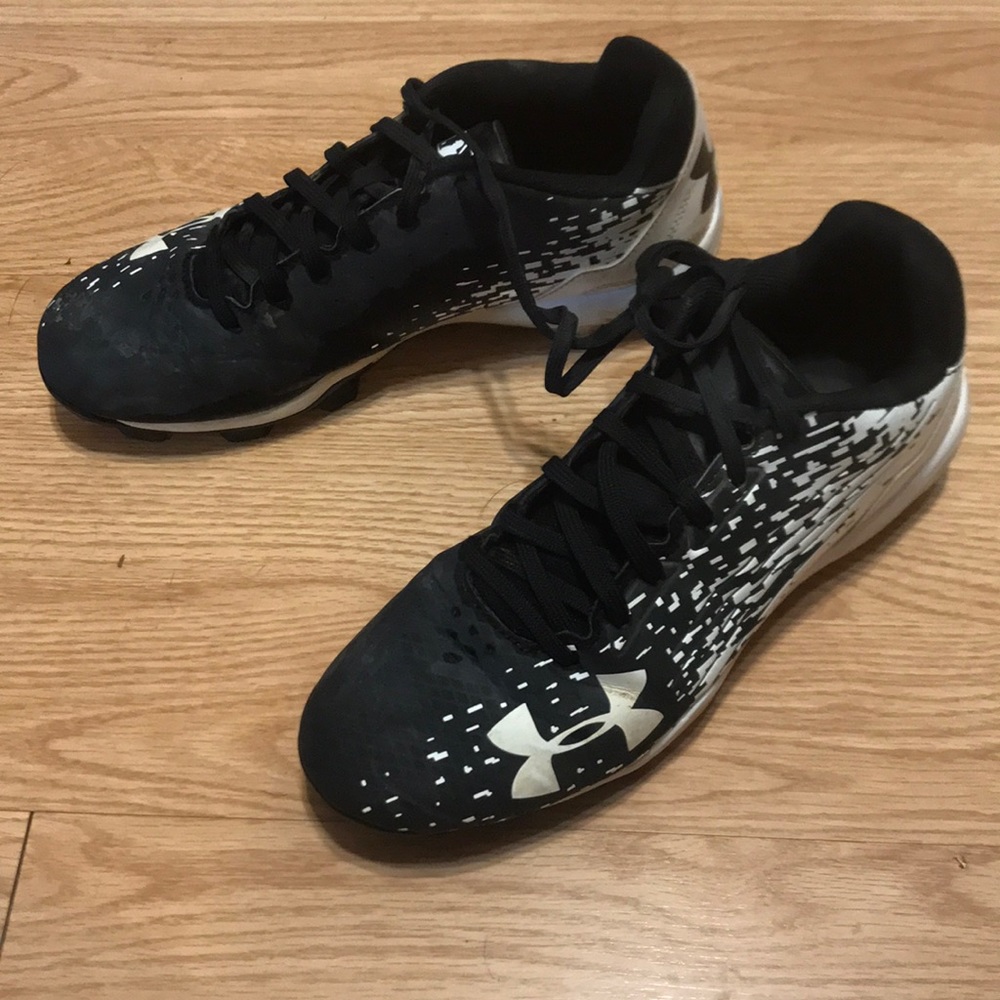 Under Armour football cleats